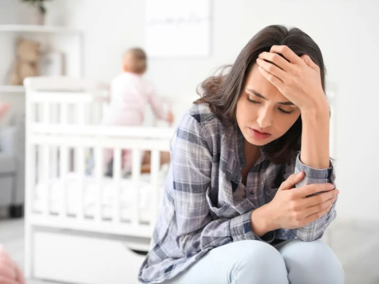 mujer que padece cuadro ansioso depresivo